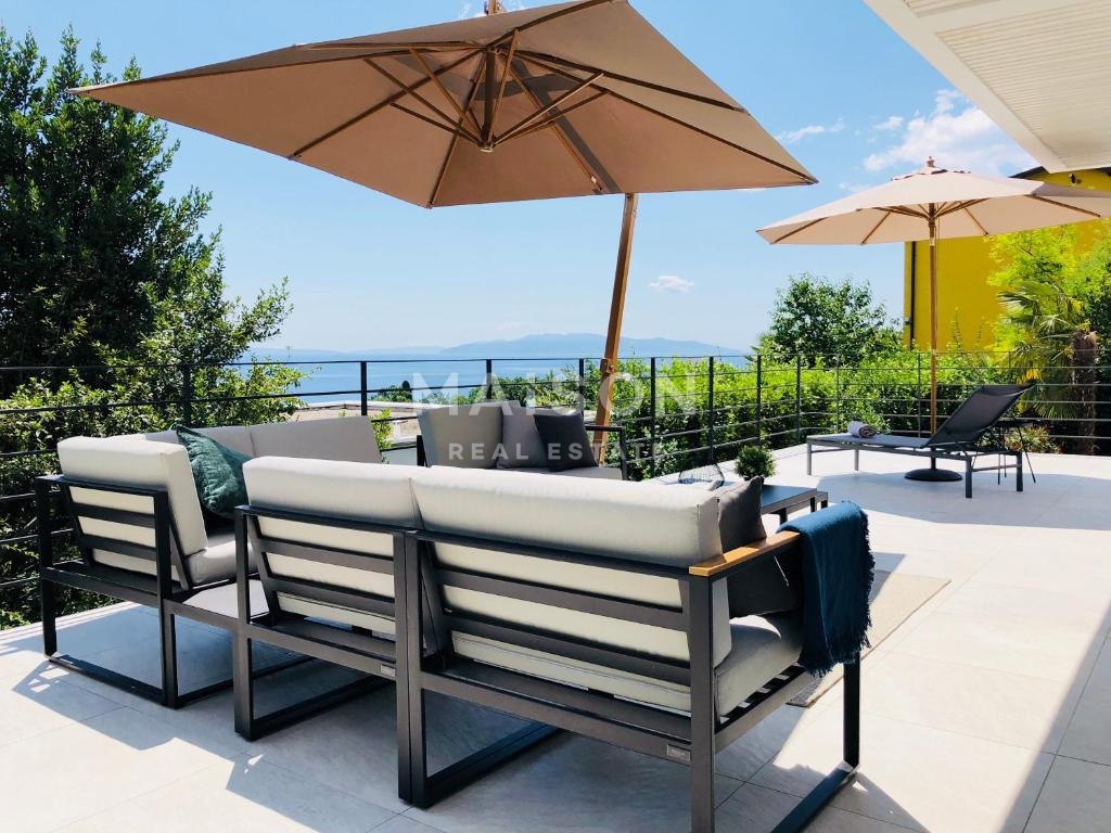 Vila Kosićevo, Opatija, 292,50m2