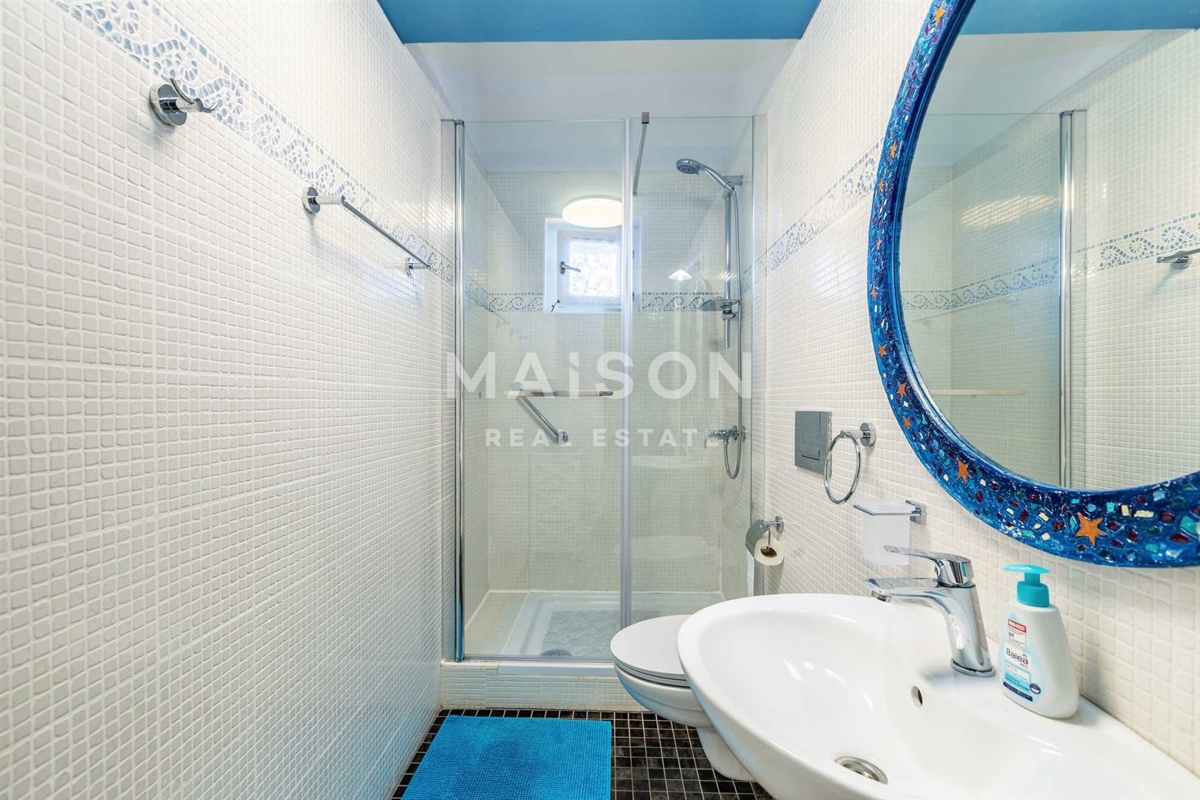 Hiša Malinska, Malinska-Dubašnica, 104m2