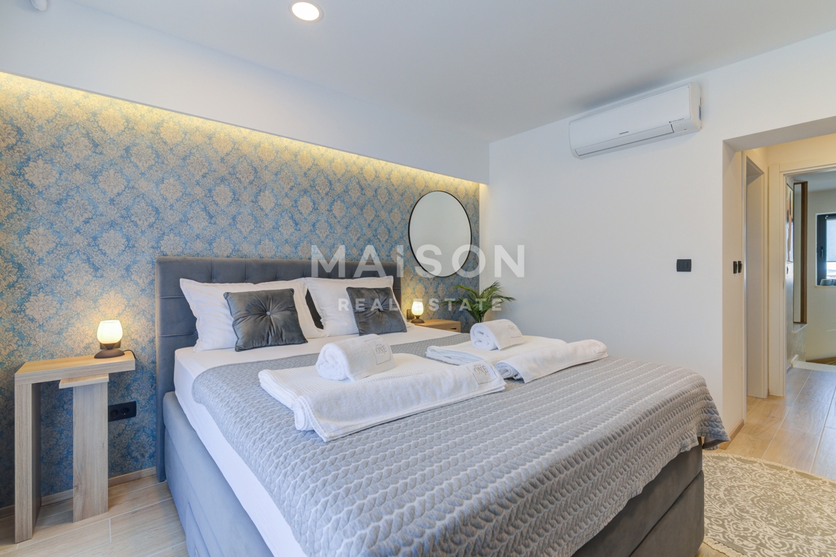 Hiša Novi Vinodolski, 302m2