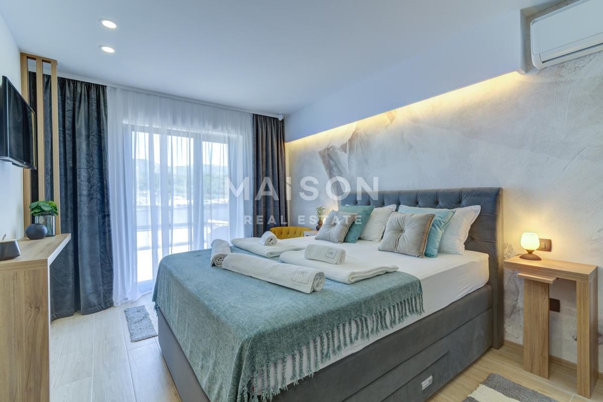 Hiša Novi Vinodolski, 302m2