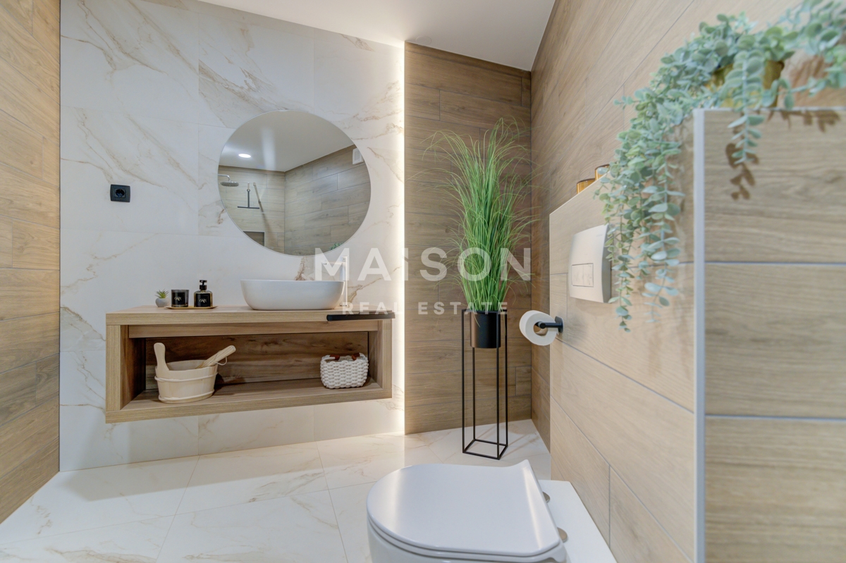 Hiša Novi Vinodolski, 302m2