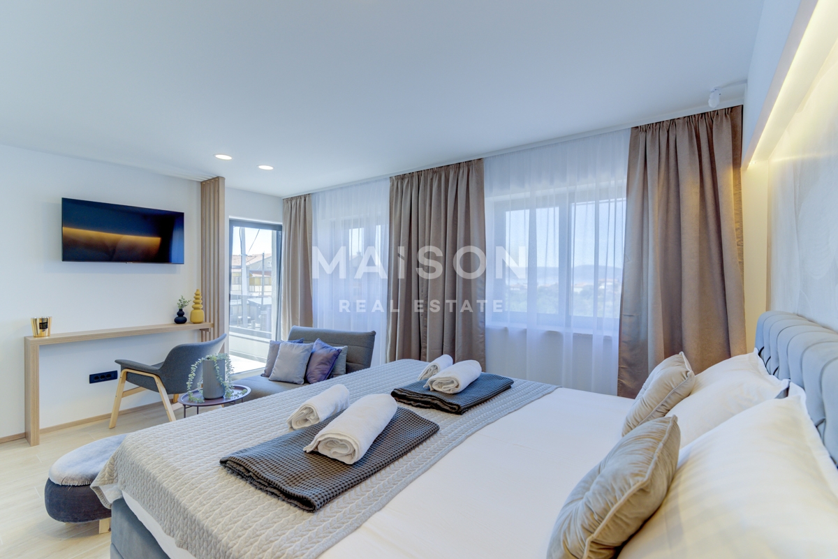 Hiša Novi Vinodolski, 302m2