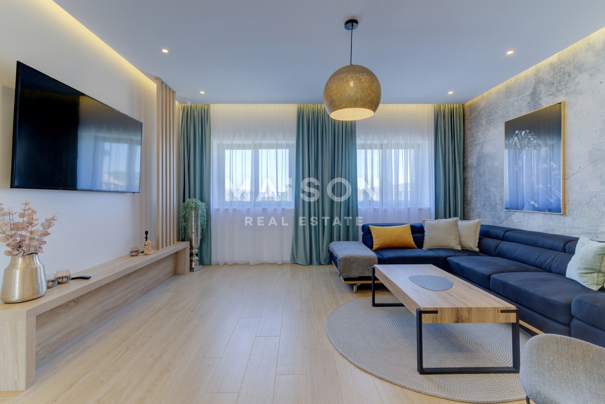 Hiša Novi Vinodolski, 302m2