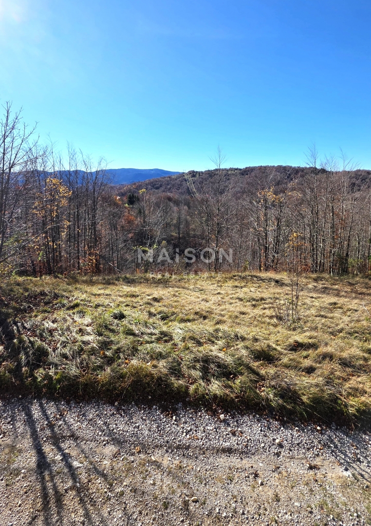 Zemljišče Stari Laz, Ravna Gora, 5.475m2