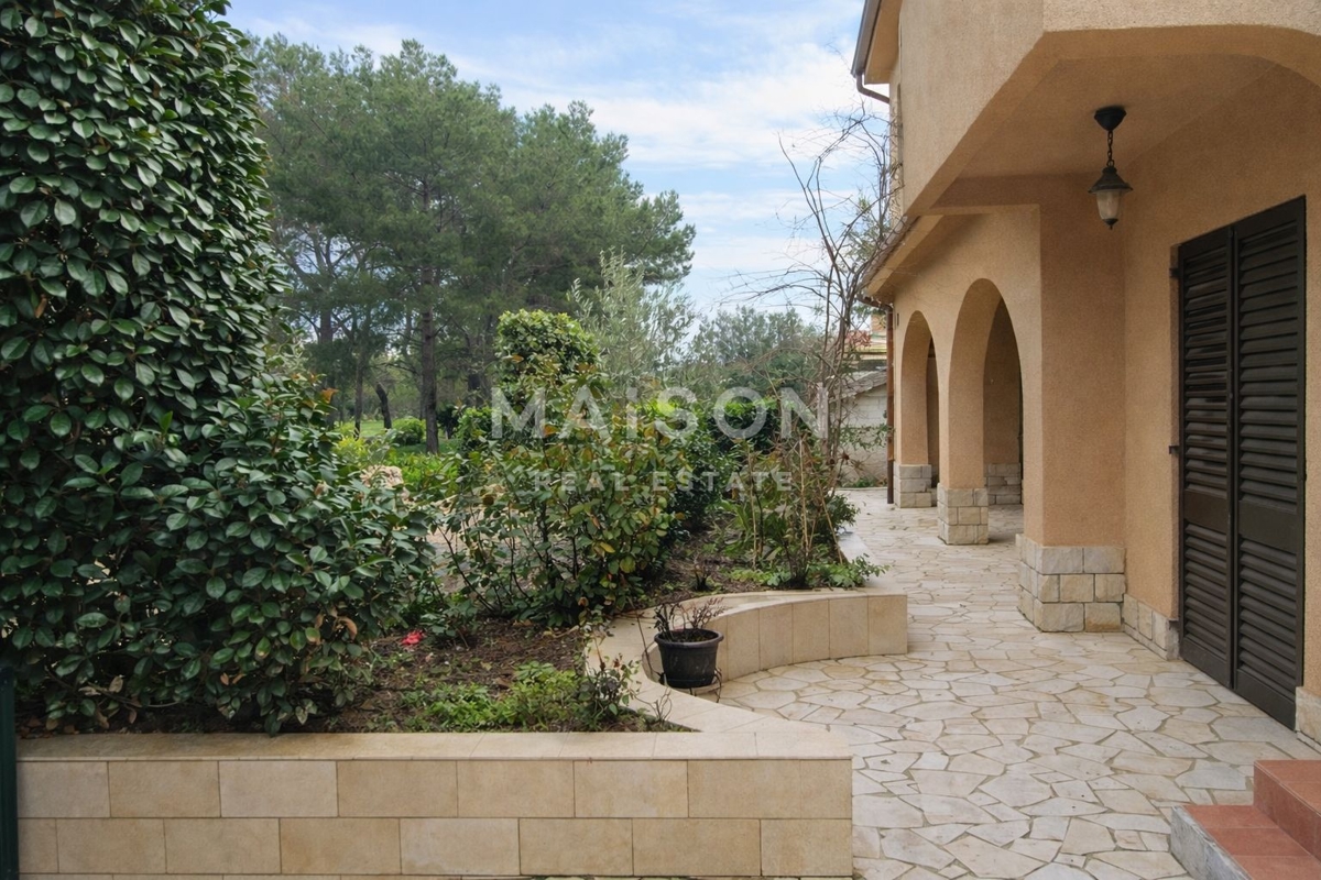 Hiša Mali Lošinj, 310m2