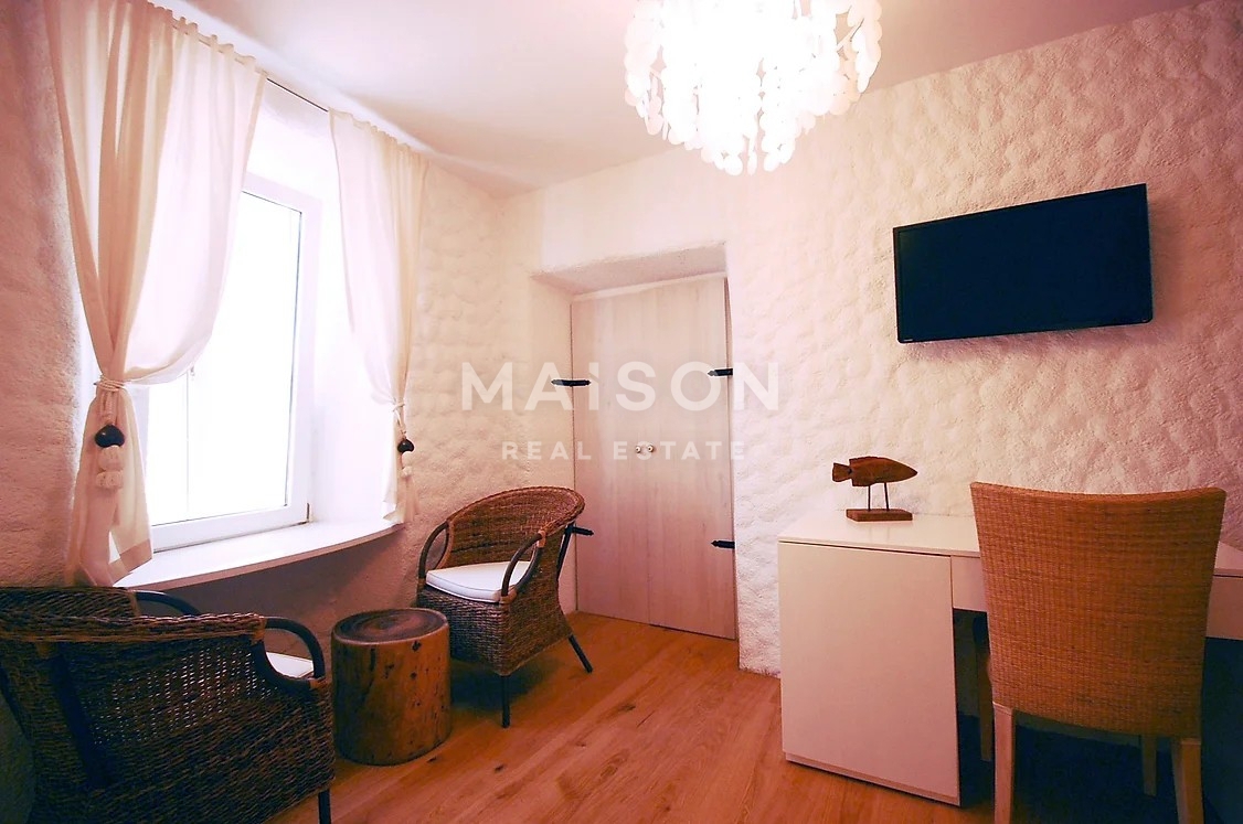 Poslovni prostor Krk, 183,68m2