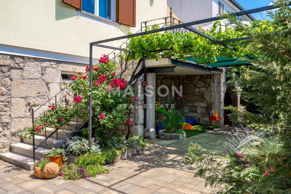 Vila Tribalj, Vinodolska Općina, 200m2