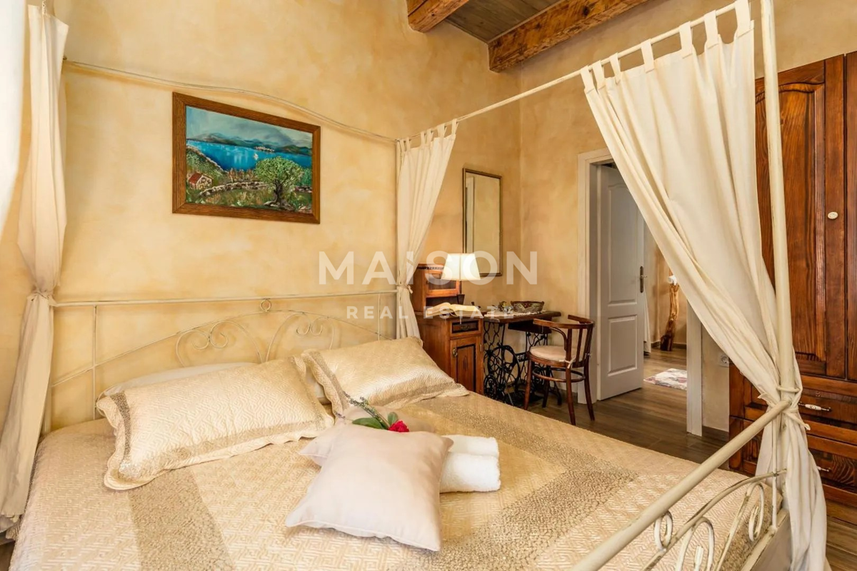 Vila Tribalj, Vinodolska Općina, 200m2