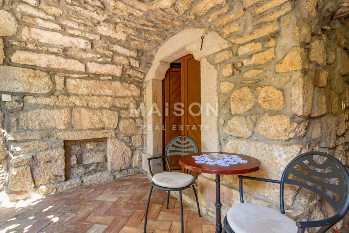 Vila Tribalj, Vinodolska Općina, 200m2