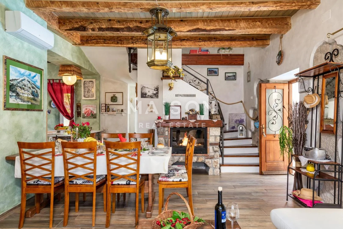 Vila Tribalj, Vinodolska Općina, 200m2