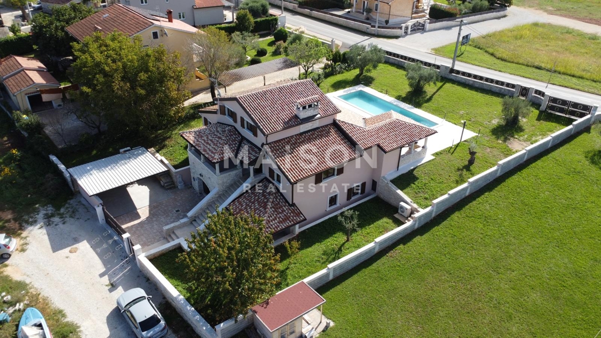 Vila Vrsar, 400m2