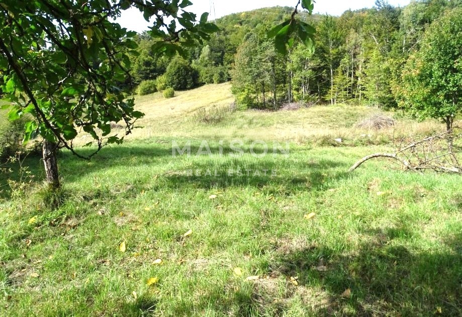 Zemljišče Mrkopalj, 885m2
