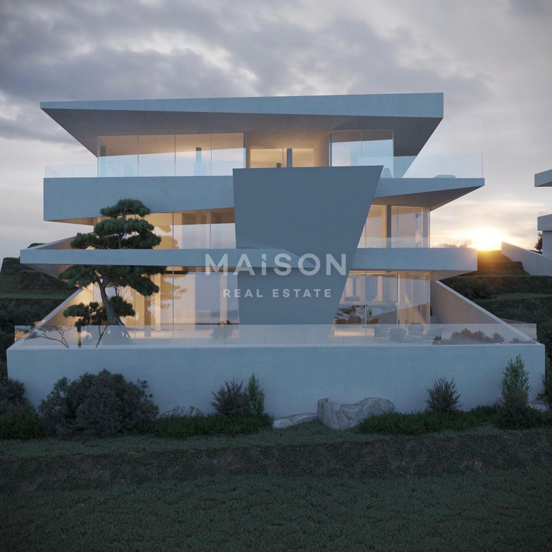 Dizajnerska Vila pri Labinu – Bazen in Panoramski Razgled