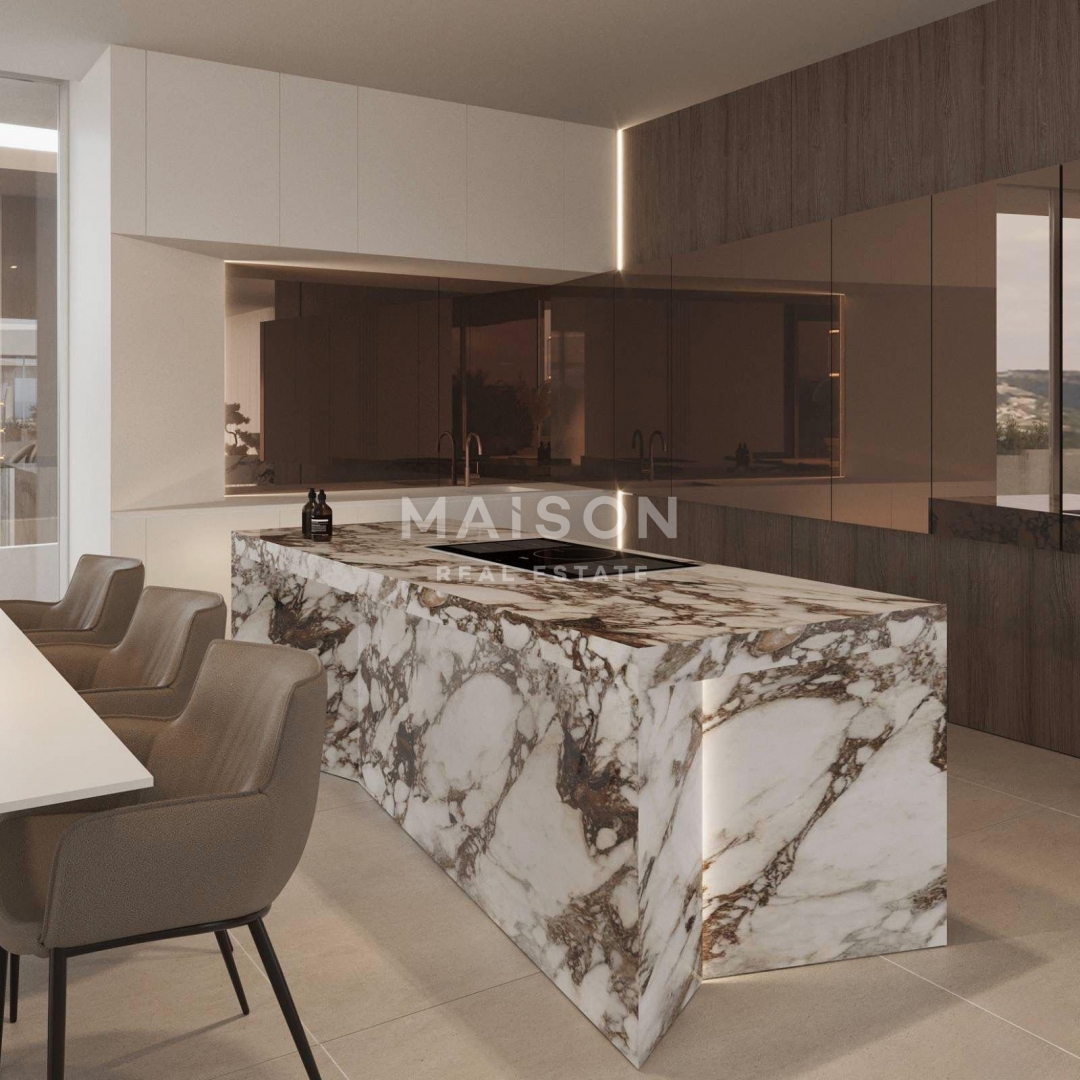 Dizajnerska Vila pri Labinu – Bazen in Panoramski Razgled