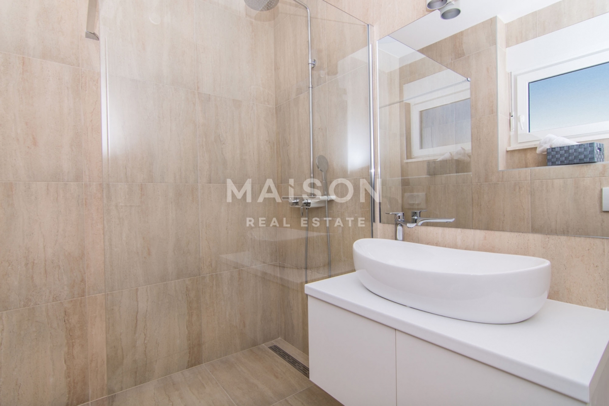 Vila Kaštel Kambelovac, Kaštela, 404m2