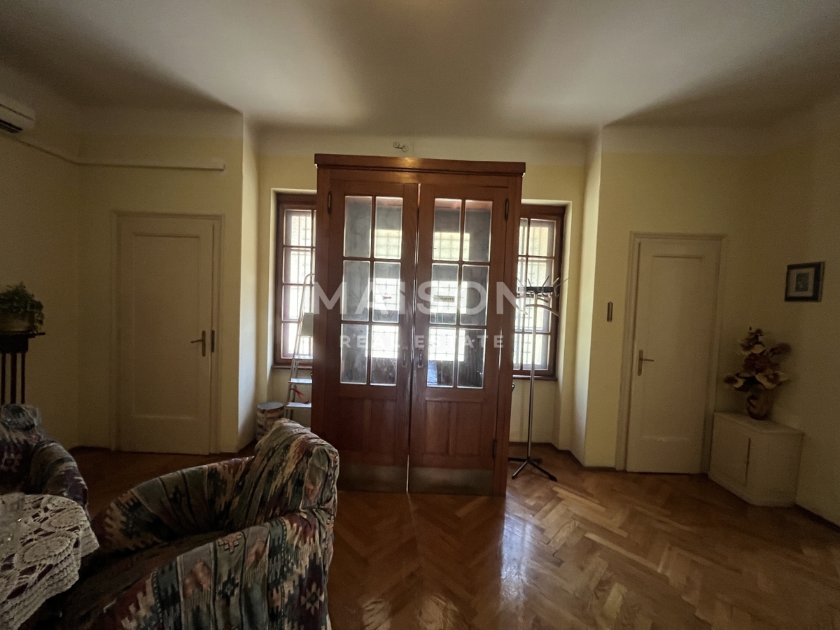 Vila Pećine, Rijeka, 465,78m2