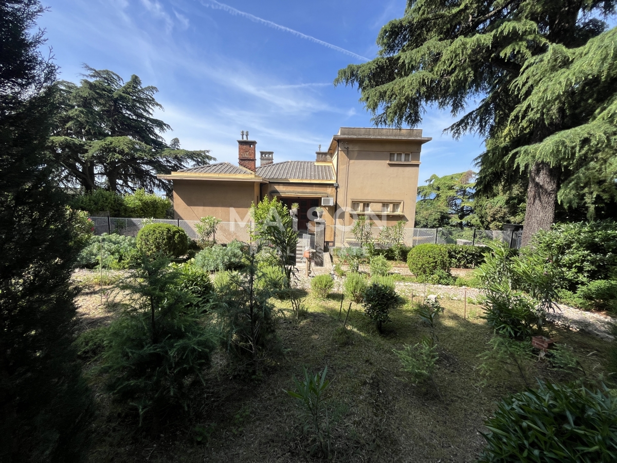 Vila Pećine, Rijeka, 465,78m2