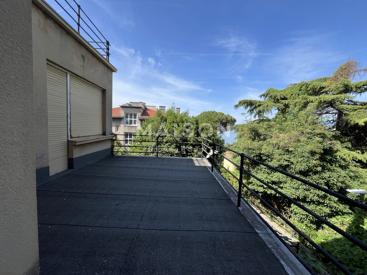 Vila Pećine, Rijeka, 465,78m2