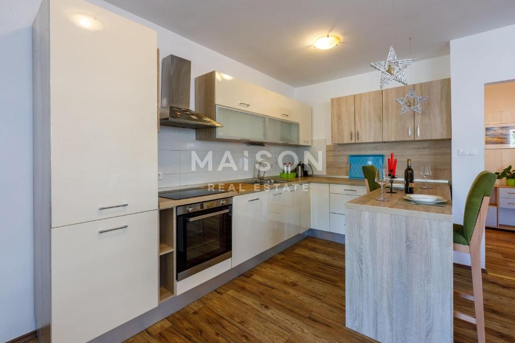 Stanovanje Novi Vinodolski, 81,19m2