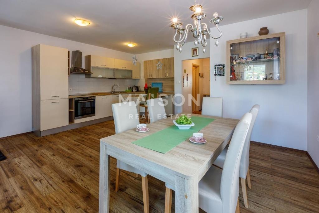 Stanovanje Novi Vinodolski, 81,19m2