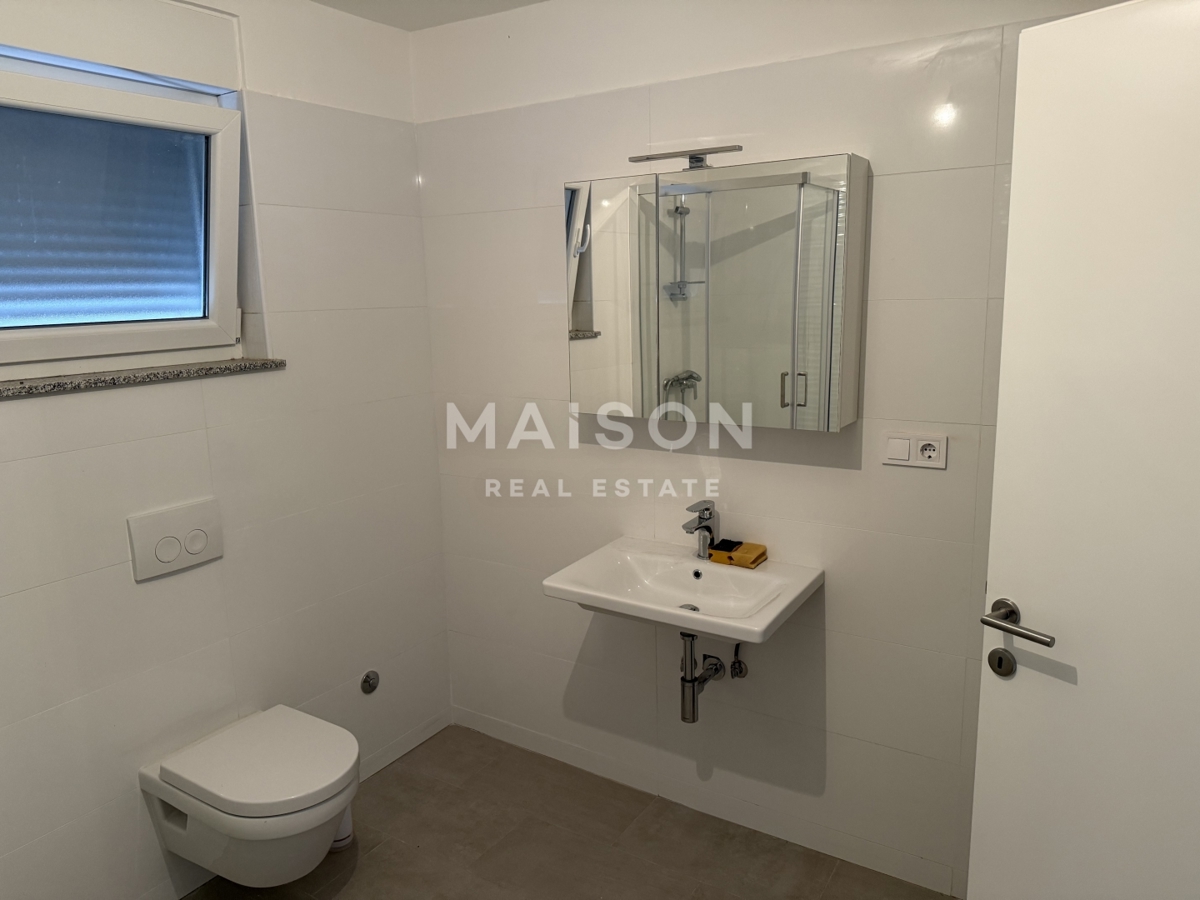 Stanovanje Malinska, Malinska-Dubašnica, 86,50m2