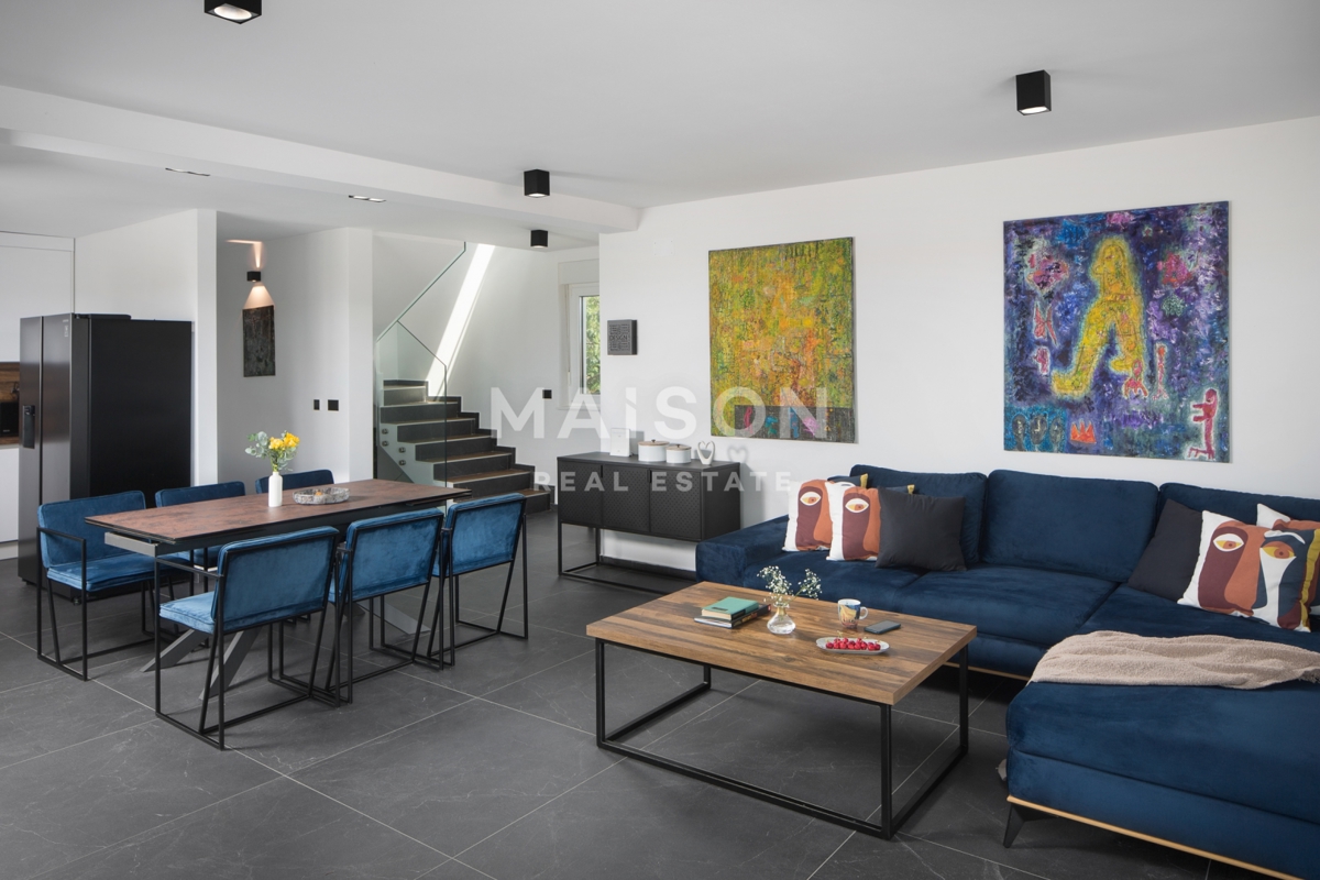 Vila Flengi, Sveti Lovreč, 220m2