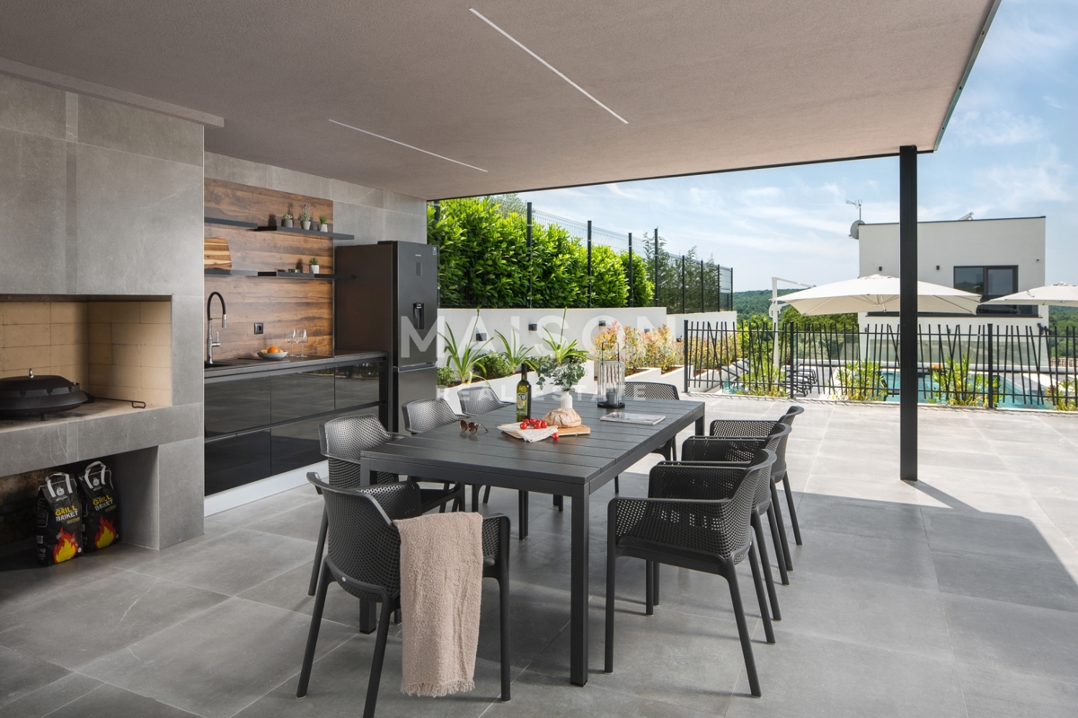 Vila Flengi, Sveti Lovreč, 220m2