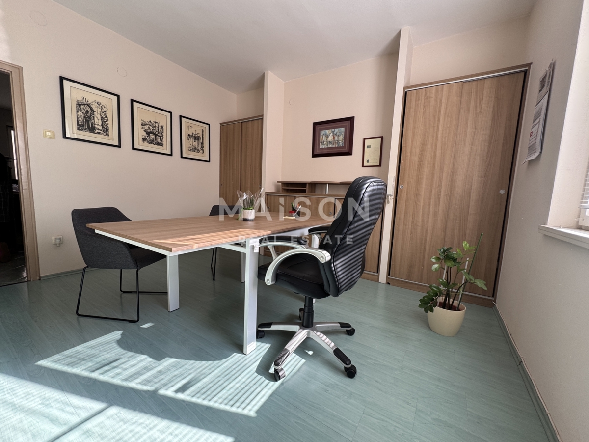 Poslovni prostor Centar, Rijeka, 42,98m2