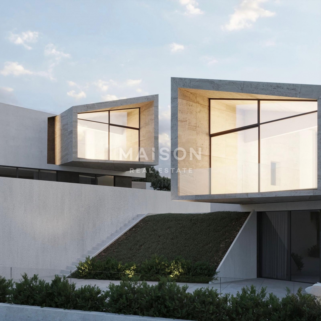 Unikatna Vila v Pićanu – Novogradnja z Bazenom