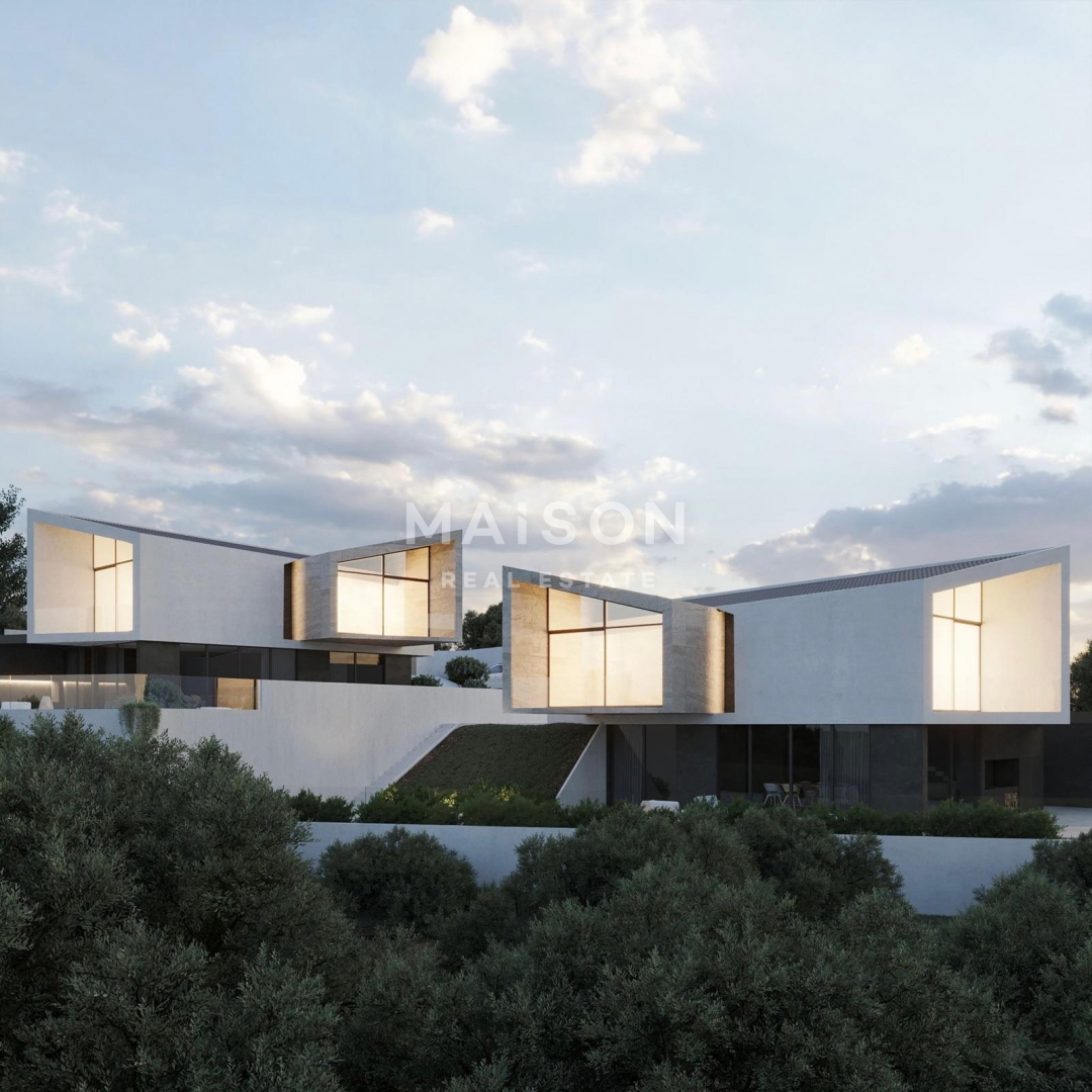 Unikatna Vila v Pićanu – Novogradnja z Bazenom