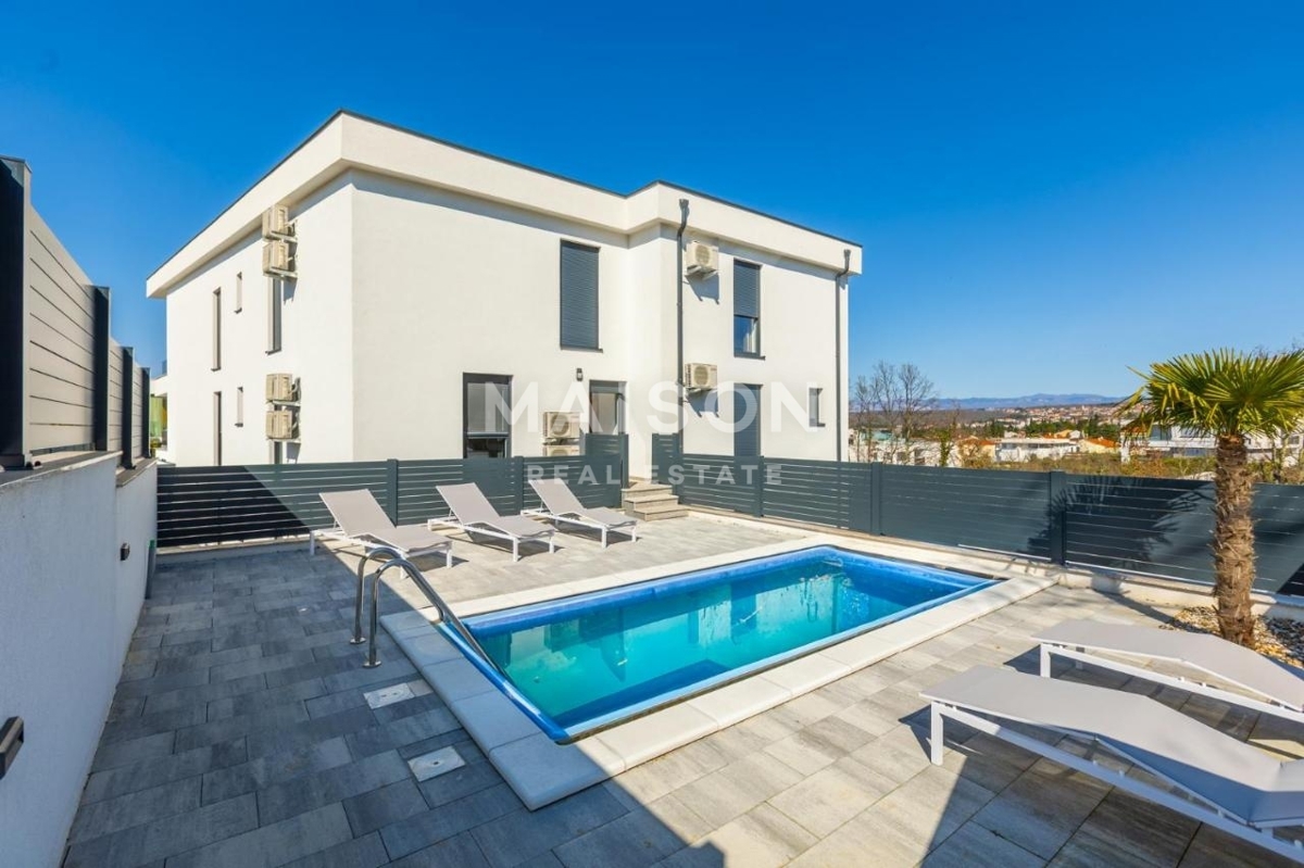 Apartma Malinska, Malinska-Dubašnica, 96,12m2