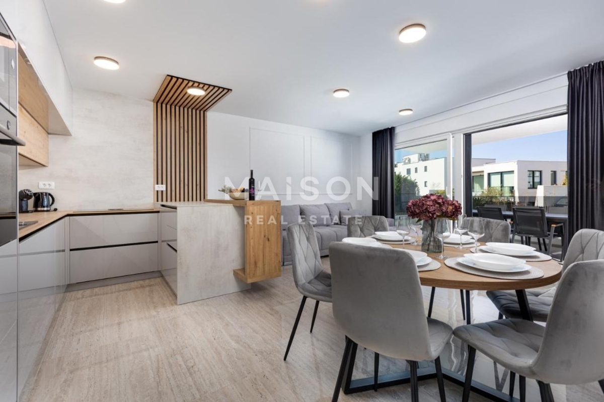 Apartma Malinska, Malinska-Dubašnica, 96,12m2