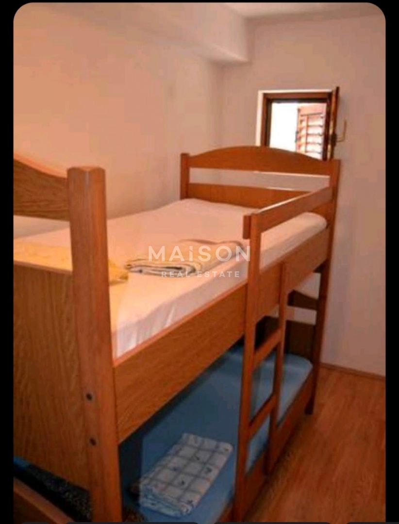 Hiša Sabunike, Privlaka, 233m2