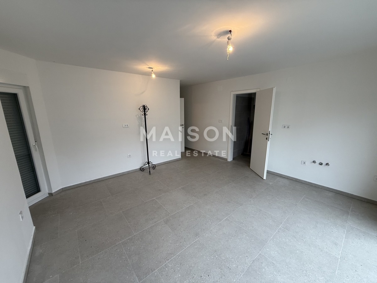 Stanovanje Malinska, Malinska-Dubašnica, 34m2