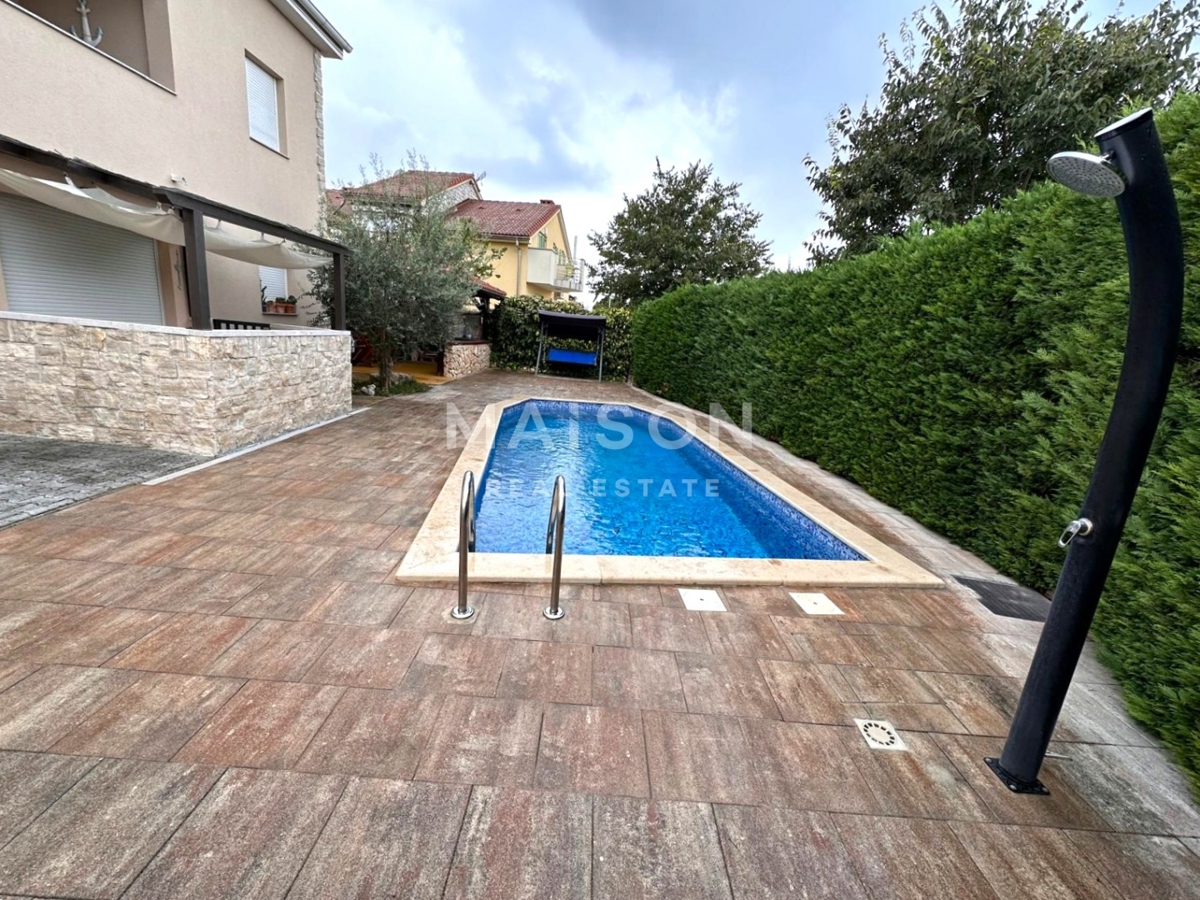 Dva apartmaja pri Krku – 600 m od morja