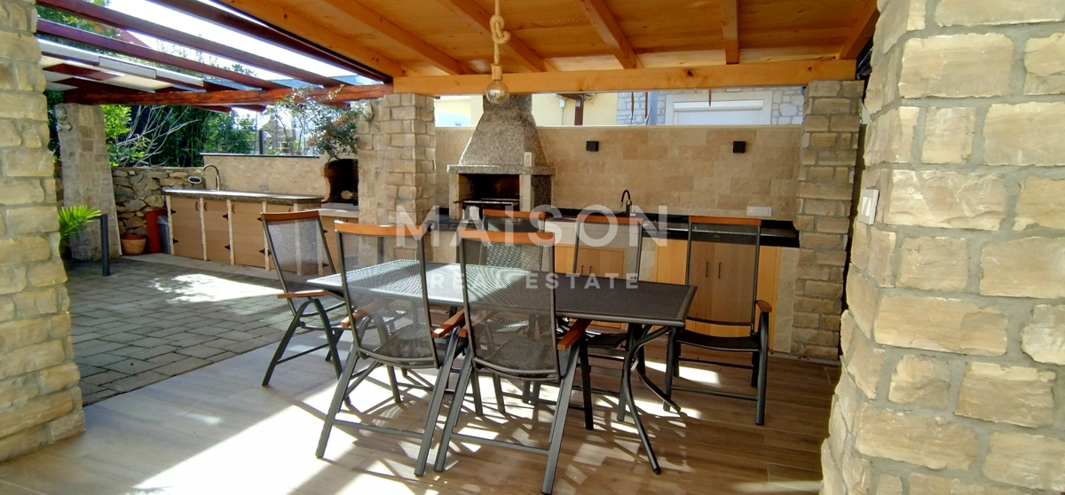 Dva apartmaja pri Krku – 600 m od morja