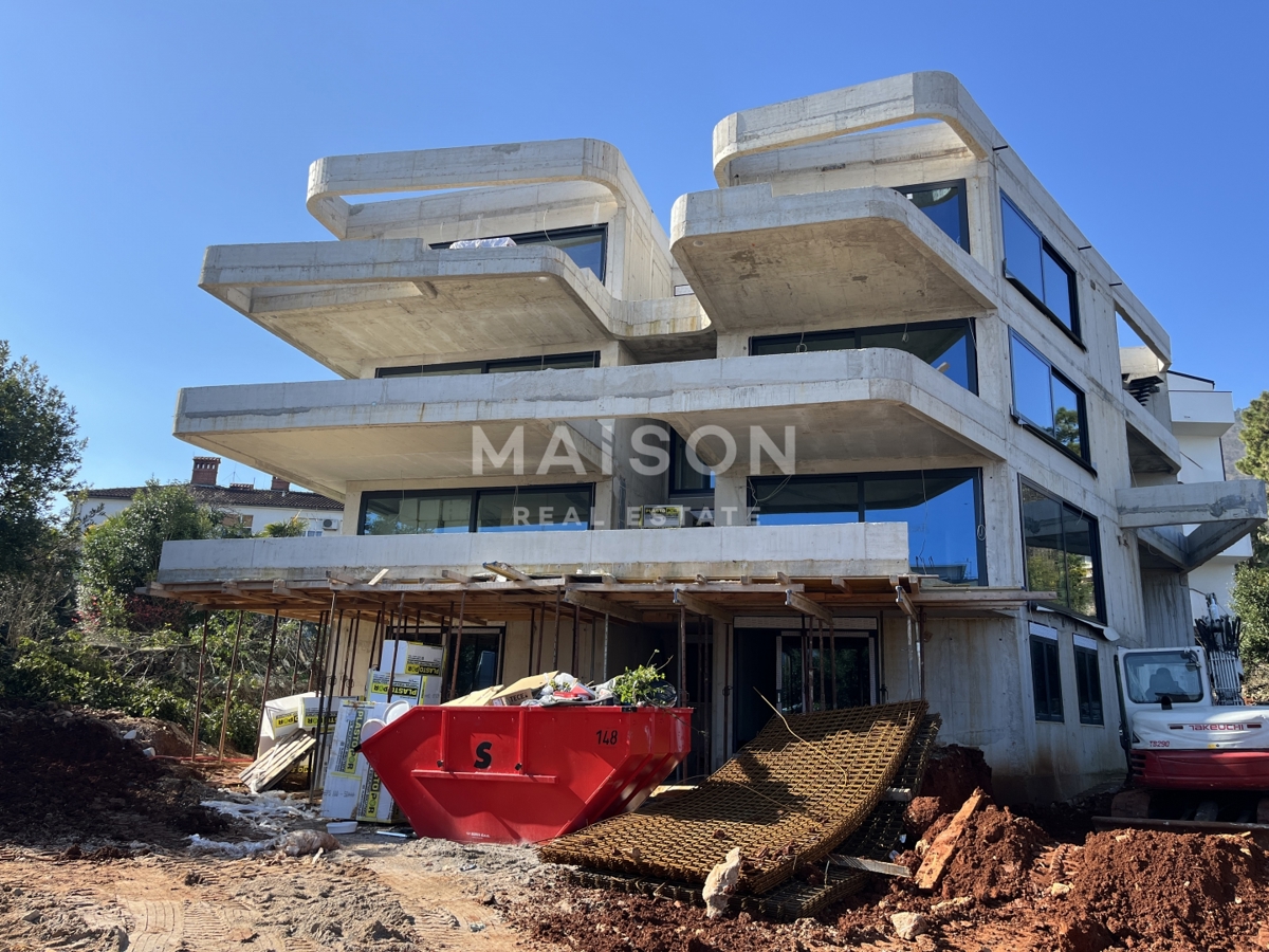 Stanovanje Lovran, 185,01m2