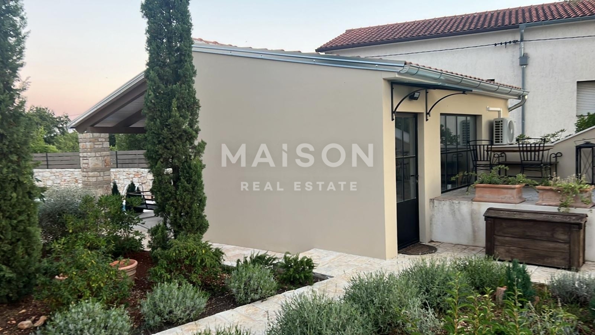 Hiša Bokordići, Svetvinčenat, 219m2