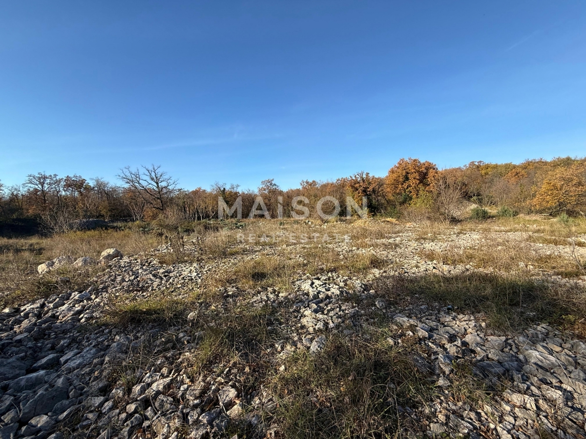 Zemljišče Kostrena, 1.035m2