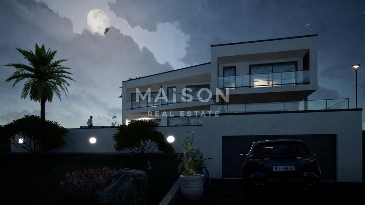 Hiša Crikvenica, 335m2