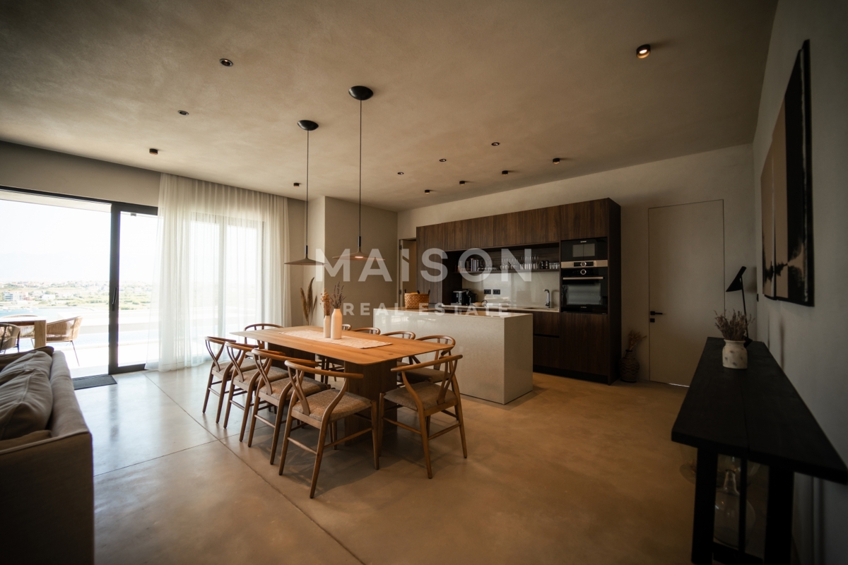 Hiša Povljana, 295m2