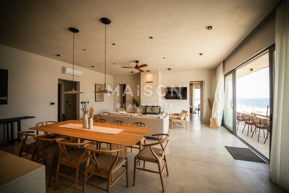 Hiša Povljana, 295m2