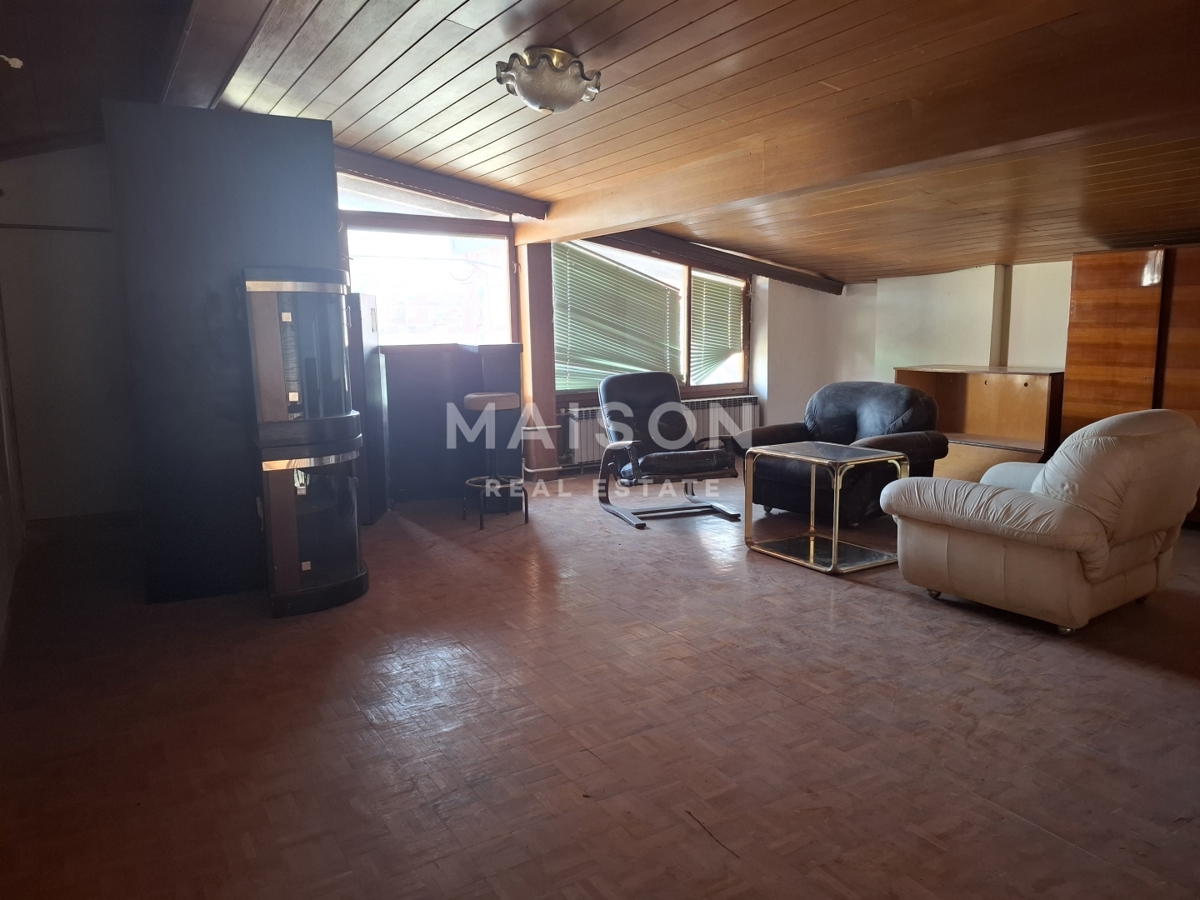 Hiša Zibel, Sisak, 400m2