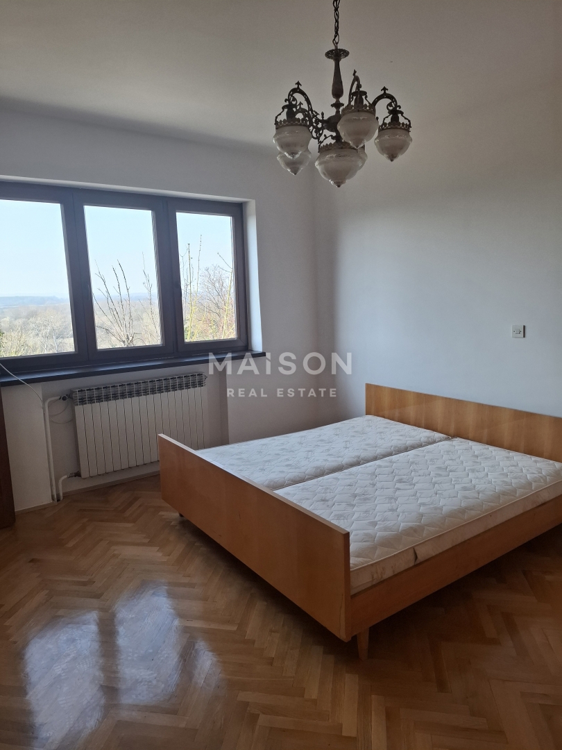 Hiša Zibel, Sisak, 400m2