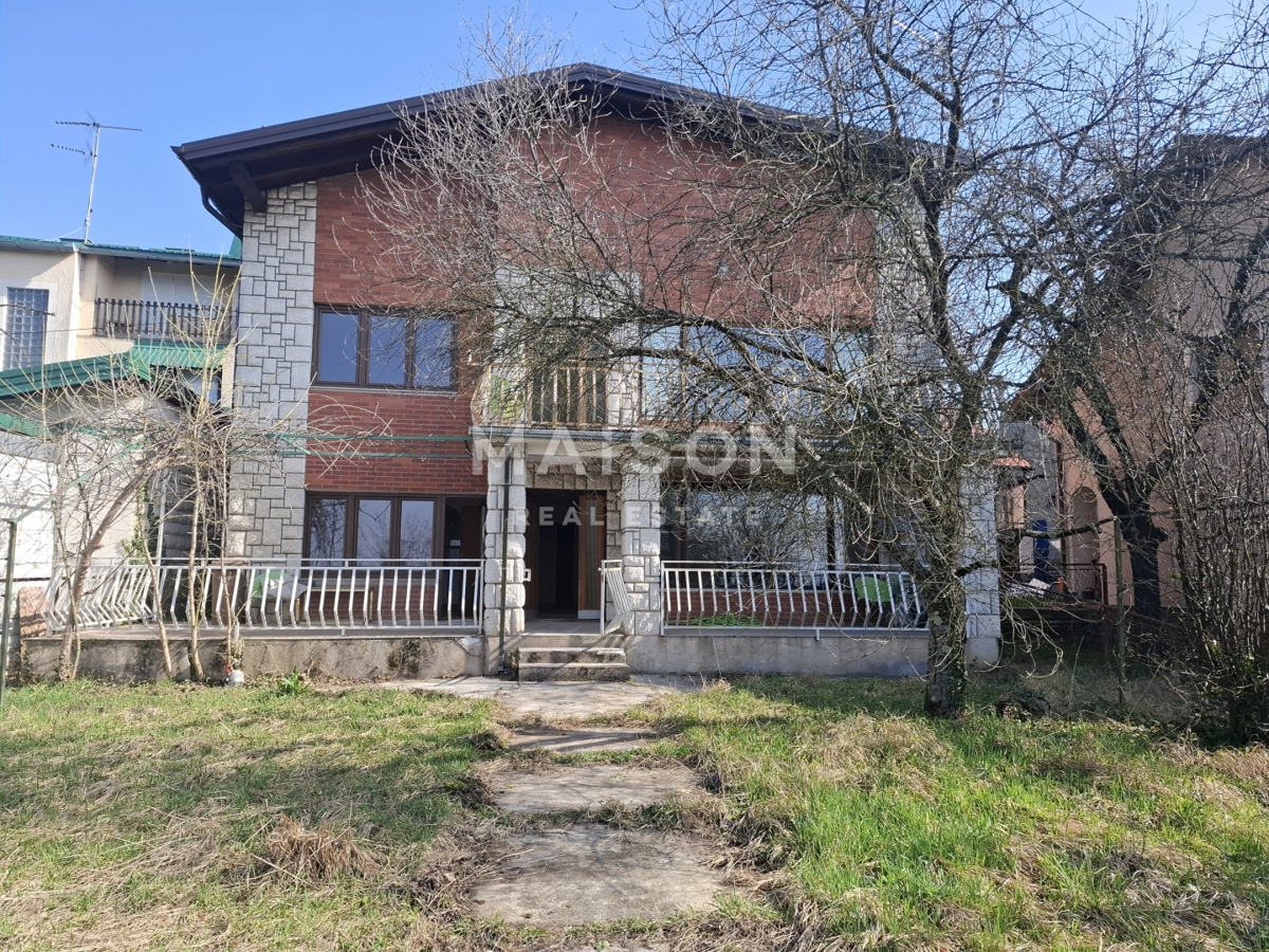 Hiša Zibel, Sisak, 400m2