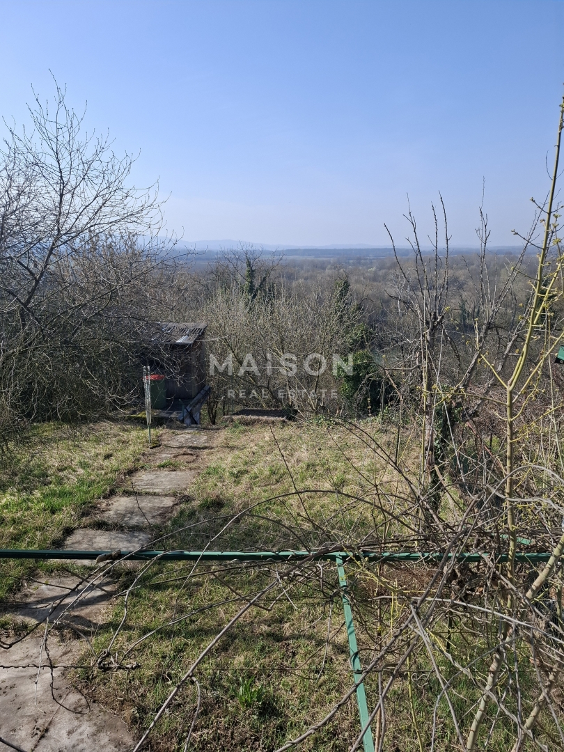 Hiša Zibel, Sisak, 400m2