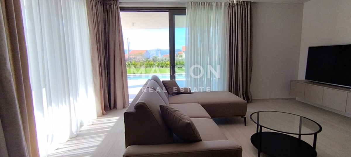 Hiša Linardići, Krk, 173,41m2