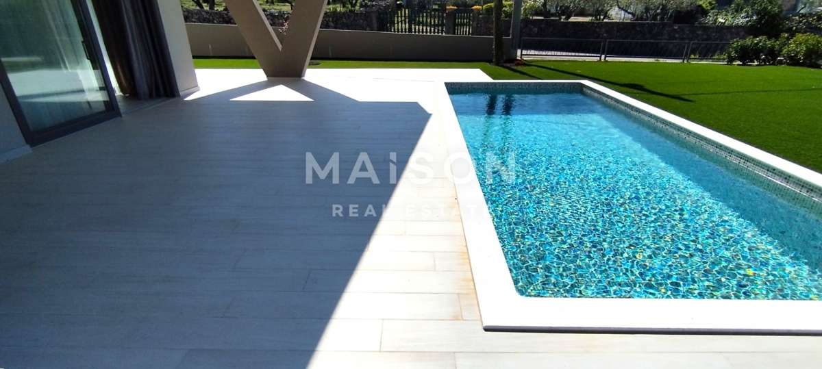 Hiša Linardići, Krk, 173,41m2