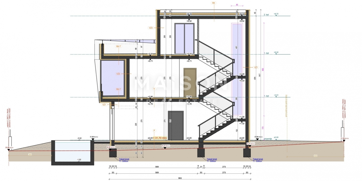 Hiša Medulin, 200m2