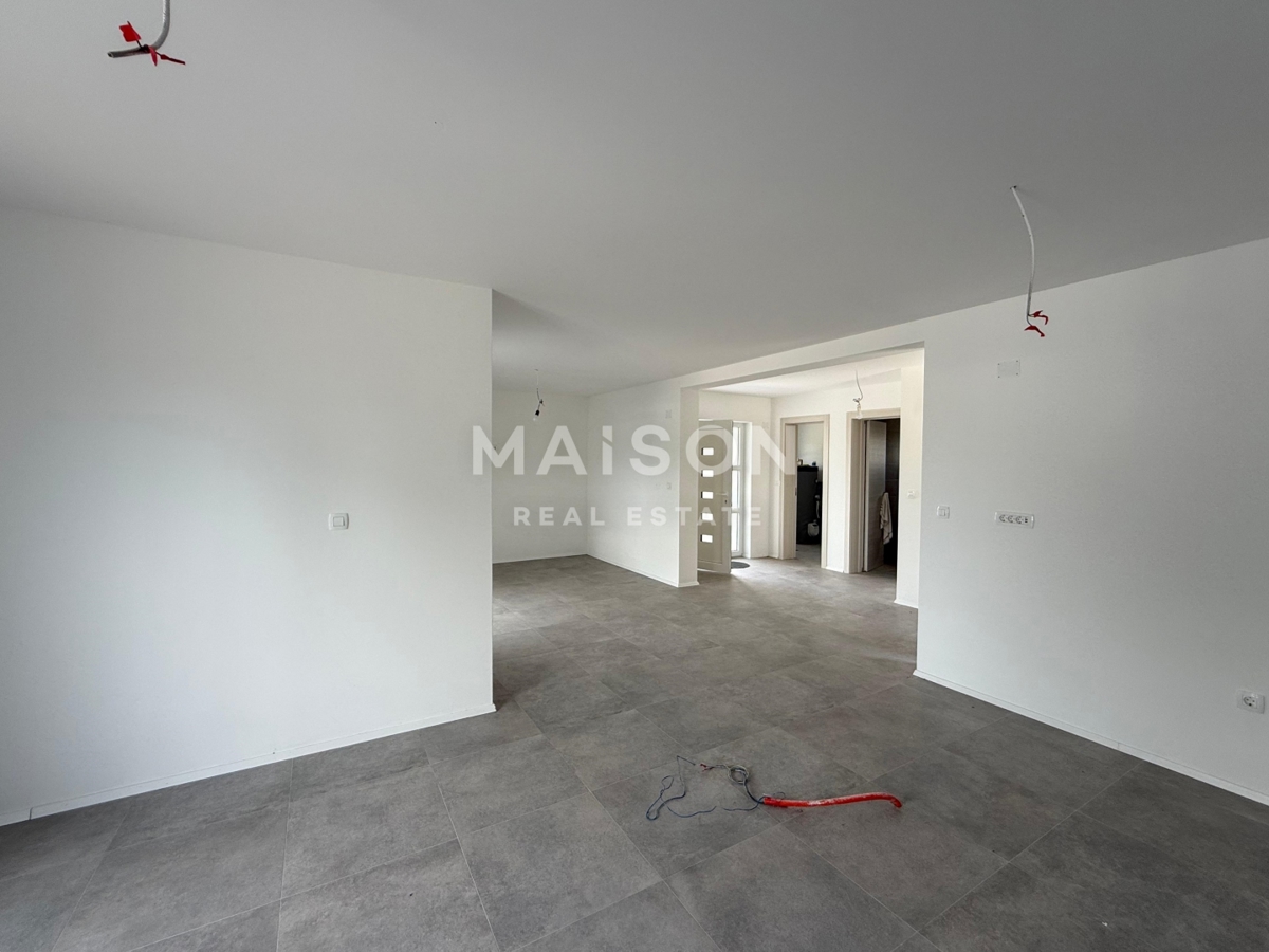 Hiša Rasopasno, Dobrinj, 200m2